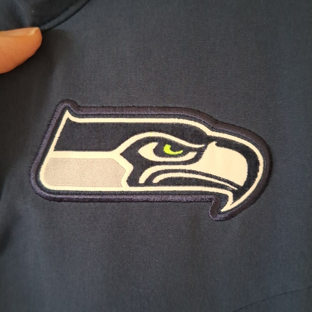 Seattle Seahawks x Nike Men's Navy & Green Quarter-zip Nylon Jacket (Size M) - Picture 6 of 11